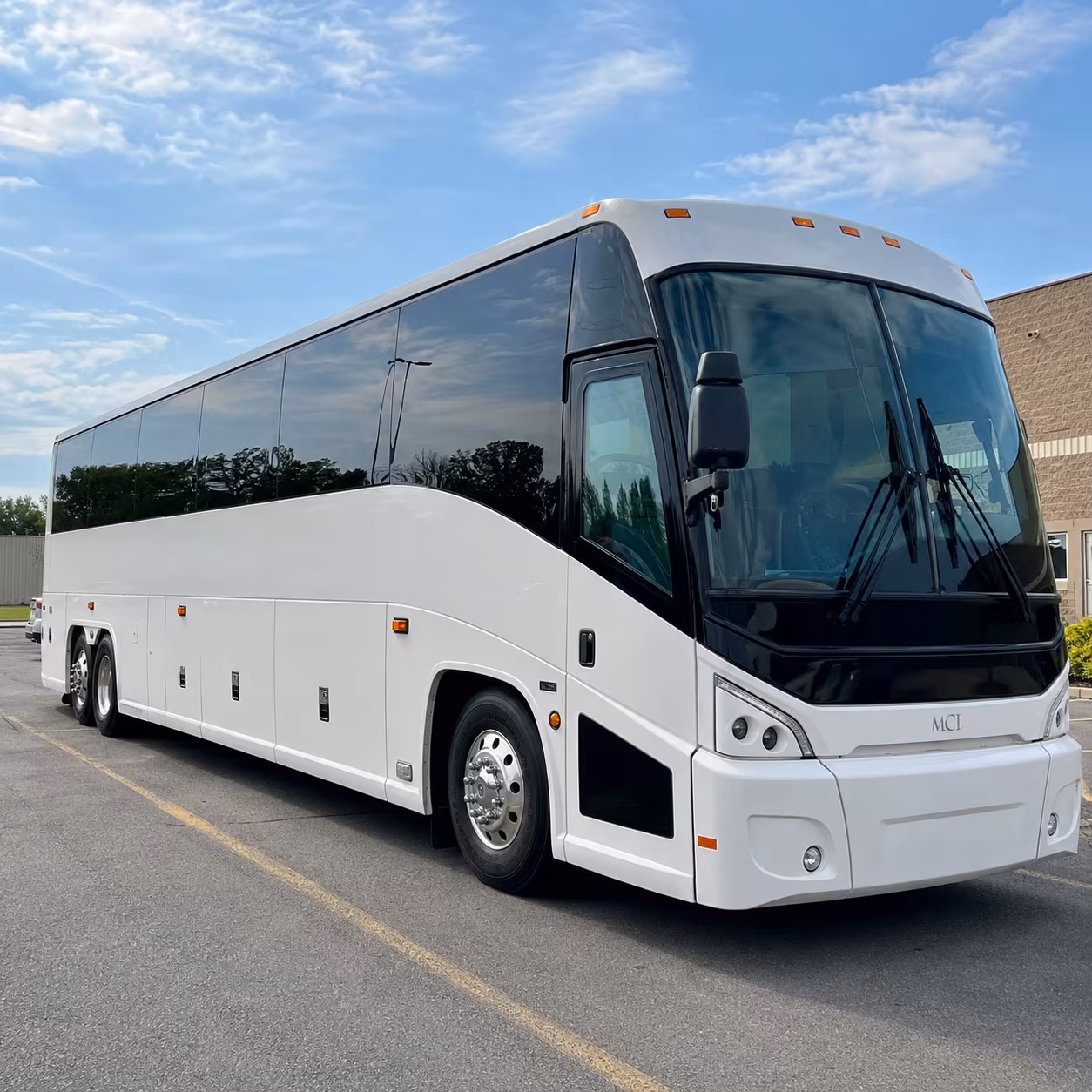 charter bus rentals to portsmouth and newport tasting rooms