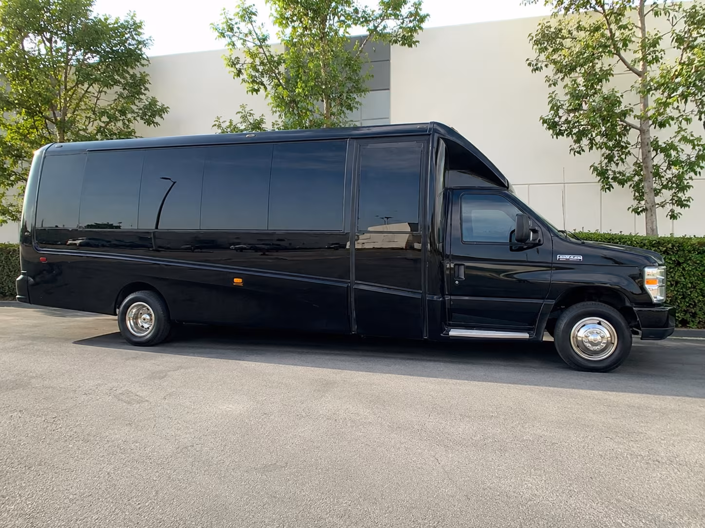 employee shuttle buses for providence companies and daily commuters