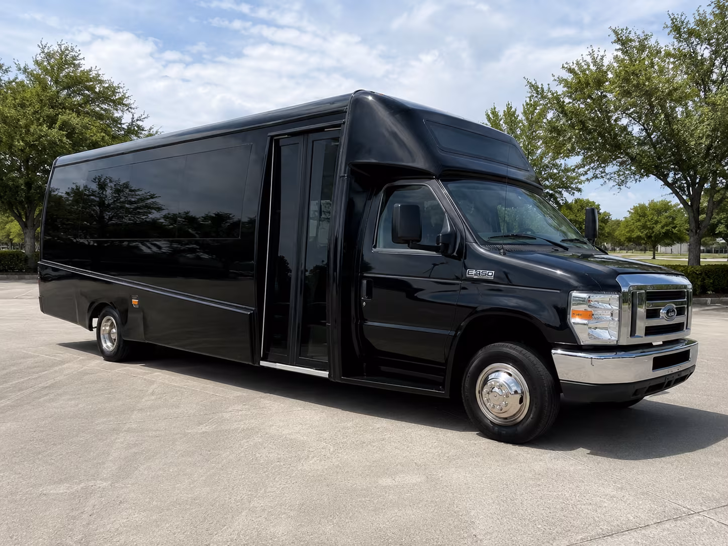 minibuses for providence prom groups that want a comfortable ride