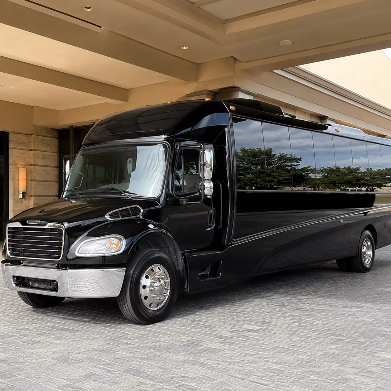 providence 15 passenger minibus