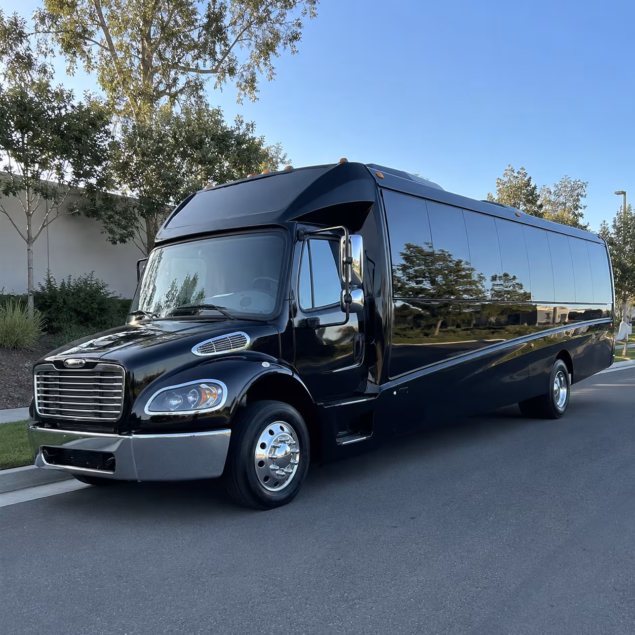 providence 20 passenger minibus