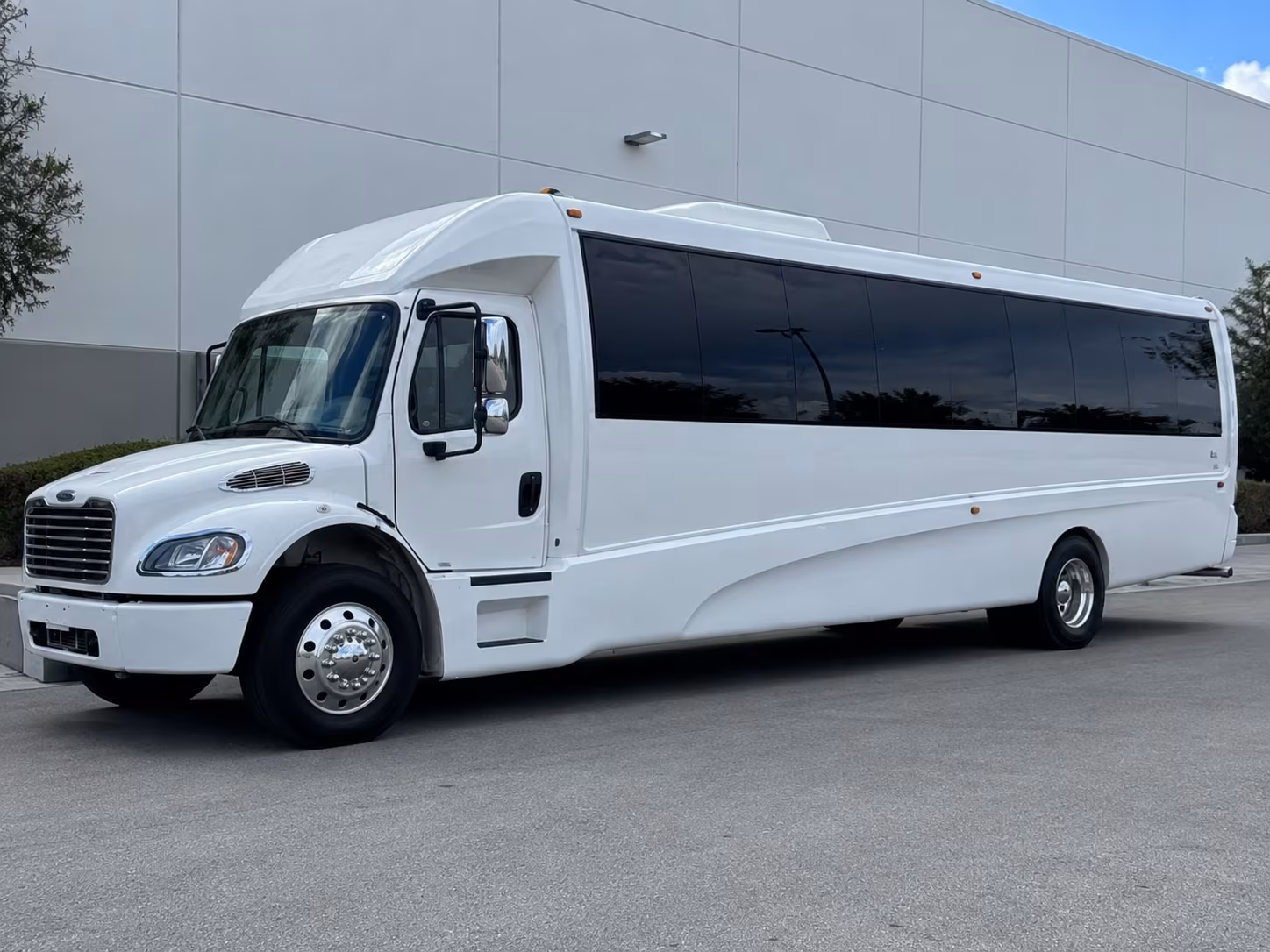 twin river casino party bus rental
